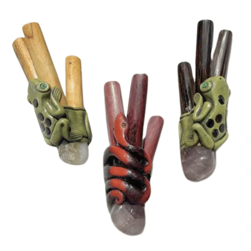 kuripe-doble-fosa-nazareno-totem-resina-piedra-cuarzo-artesanal-2.webp