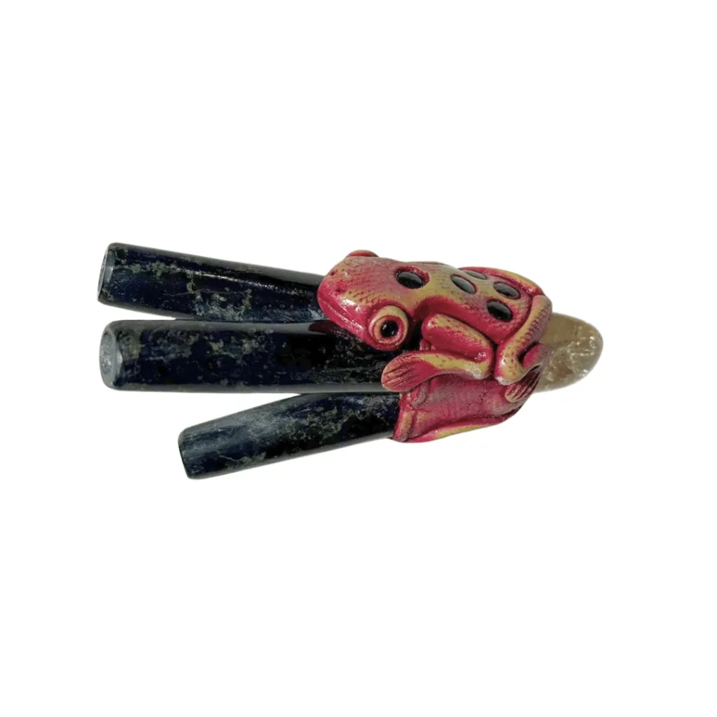 kuripe-doble-fosa-piedra-serpentina-totem-resina-cuarzo-artesanal1.webp