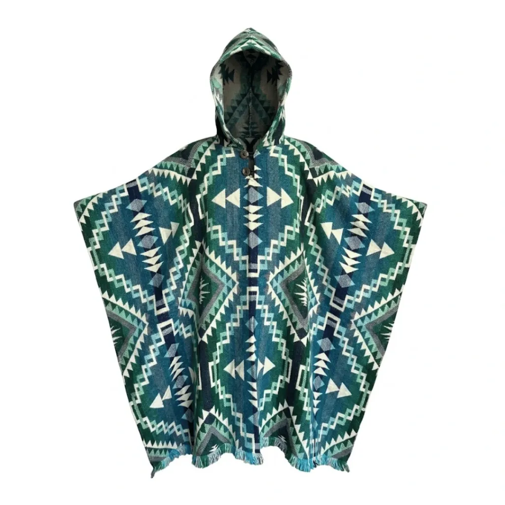 Ruana-maxi-de-Patrones-Alpaca-Ligera-ecuatoriana-herbal-heritage-colombia-2.webp