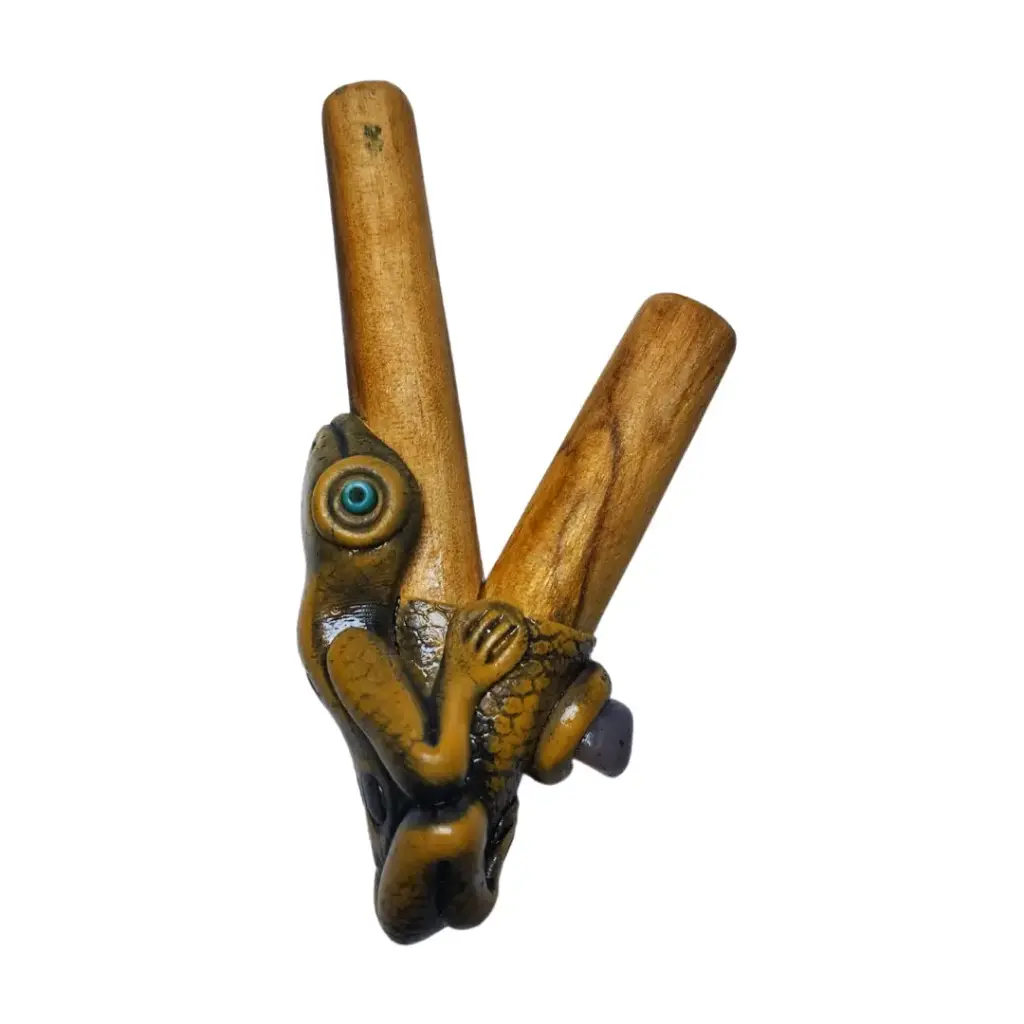 Kuripe de Rana en Palo Santo