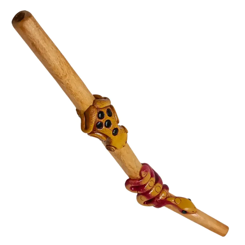 Tepi de Madera Mixta y Figuras en Resina